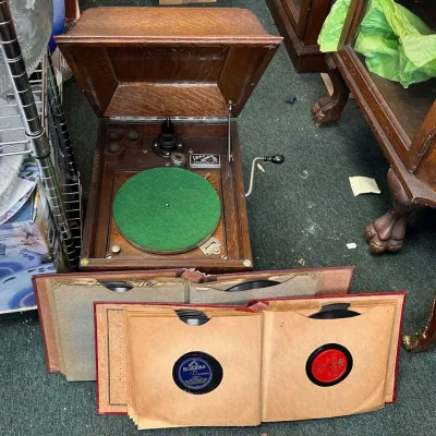 Estate sale photo