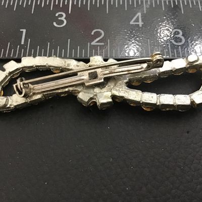 Vintage Rhinestone Bow Style Brooch