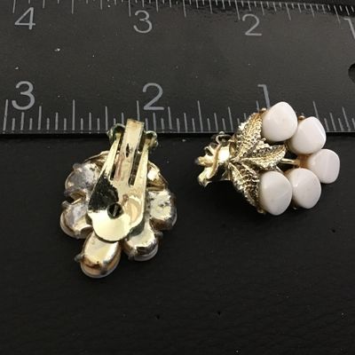 Vintage Clip on Earrings