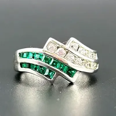 Emerald & White Sapphire Sterling Silver Ring 