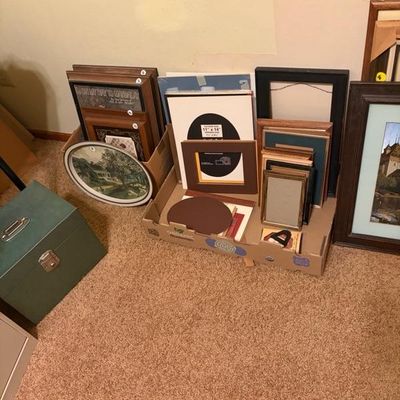 Sale Photo Thumbnail #33
