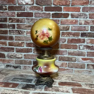 Vintage Gone With The Wind Parlor Lamp Hand-Painted Rose Hurricane Light