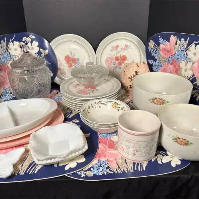 Floral Brunch , Westmoreland Milk Glass