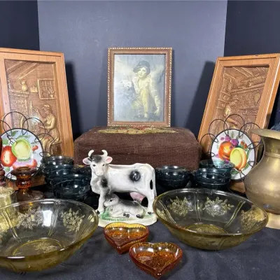 Vintage Amber Glass Decor & Ornate Brass Statement Pieces 