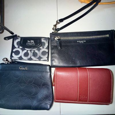 Sale Photo Thumbnail #371