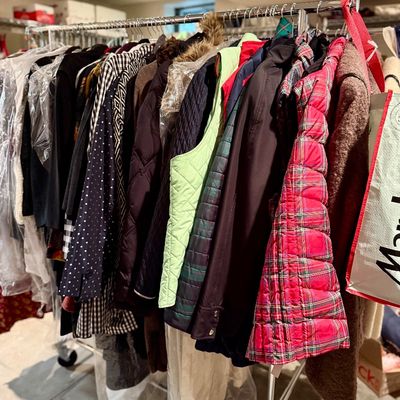 Sale Photo Thumbnail #282