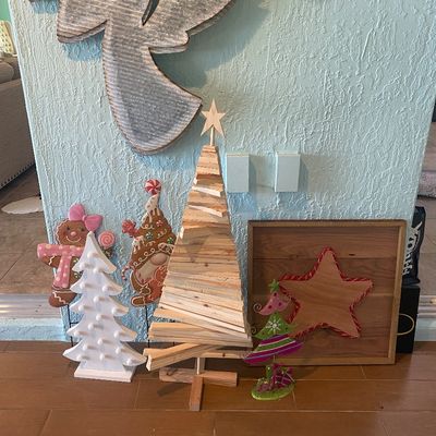 Sale Photo Thumbnail #141