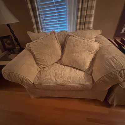 Sale Photo Thumbnail #129