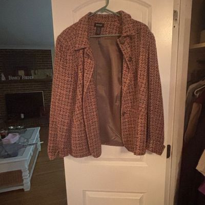 Sale Photo Thumbnail #141