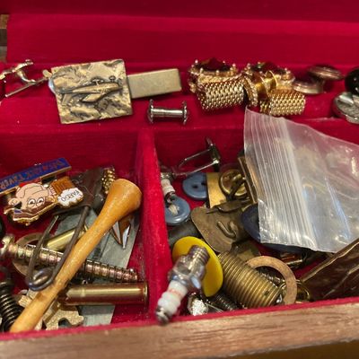Apex Trinket box with men’s jewelry and more