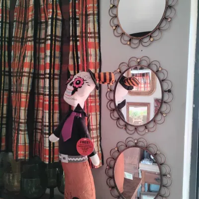 Sale Photo Thumbnail #209