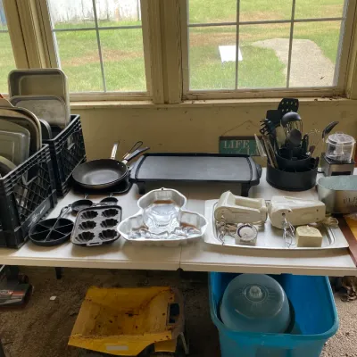 Estate sale photo