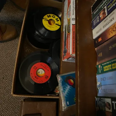 Estate sale photo