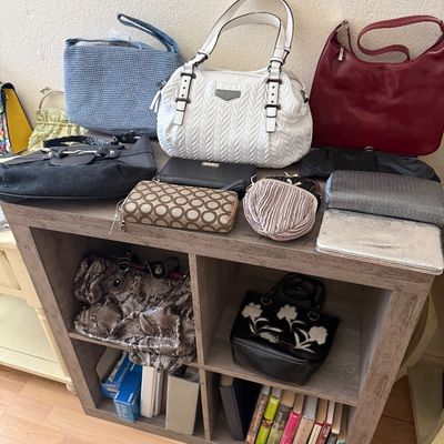 Sale Photo Thumbnail #167