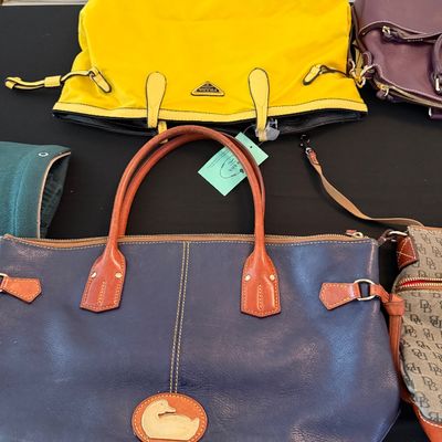 Sale Photo Thumbnail #138