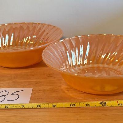 Vintage ANCHOR HOCKING FIRE KING PEACH LUSTRE 8.5 In. Set Of 2 Bowls