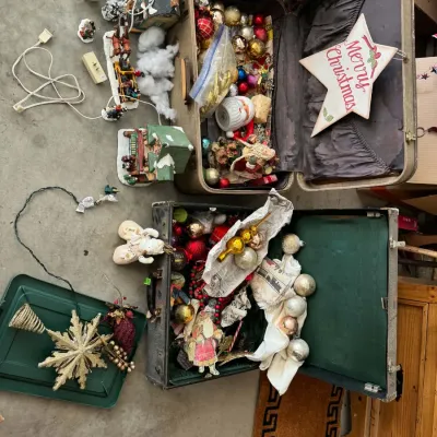 Estate sale photo