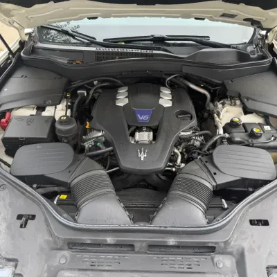 Sale Photo Thumbnail #55: V-6 Engine
