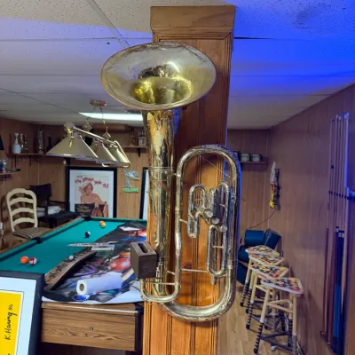 Sale Photo Thumbnail #51: Old Brass Horn 