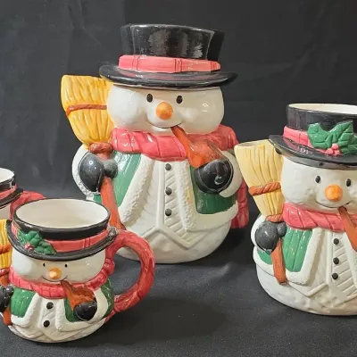 Holiday Frosty Cookie Jar And More