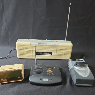 Vintage Electronics, Radios And More