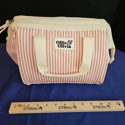 Ollie & Olivia Small Chilled Duffle Bag With Food Containers