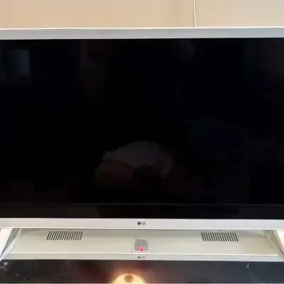 LG 32-Inch Smart TV White LED Television w/ Stand - 32LK610BBUA, No Remote