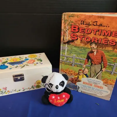 Keepsake Items - Romeo & Juliet Jewelry Ballet  Box, 1964 Bedtime Stories Book, Cute Keychain Panda