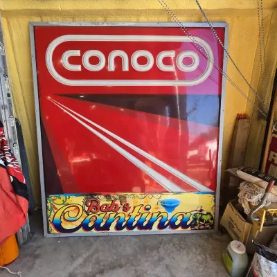 Conoco SIgns