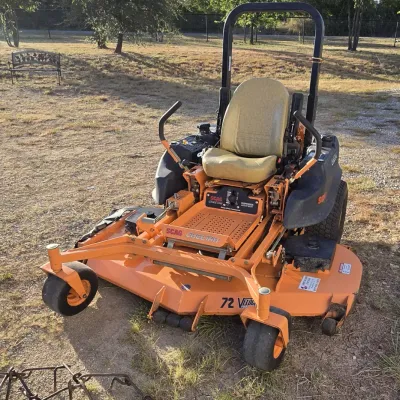 2013 Scag Cheetah 72” Zero-Turn Mower Model SCZ72V