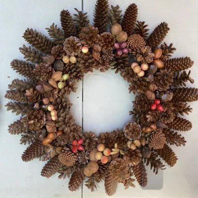 Sale Photo Thumbnail #46: Pinecone wreath - 70's