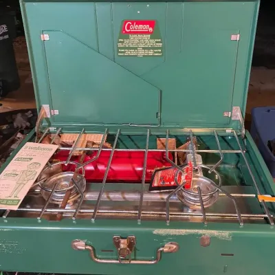 Sale Photo Thumbnail #59: Brand new vintage Coleman Stove