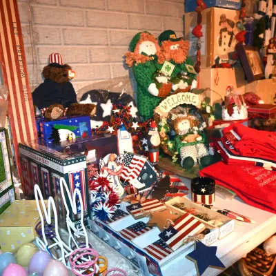 Sale Photo Thumbnail #42