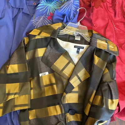 Sale Photo Thumbnail #396