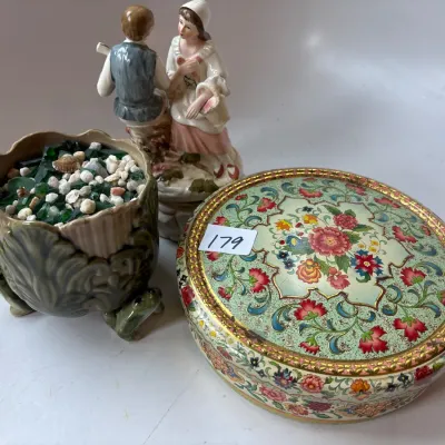 Sale Photo Thumbnail #276