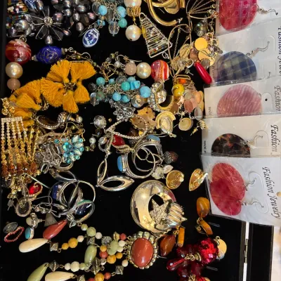 Sale Photo Thumbnail #1407