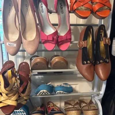 Sale Photo Thumbnail #768