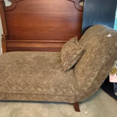 Sale Photo Thumbnail #1172