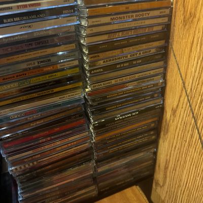 Sale Photo Thumbnail #192