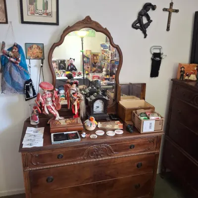 Sale Photo Thumbnail #33