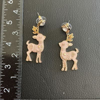 Sale Photo Thumbnail #105: Very cute Christmas fashion earrings 
Please see attached pictures