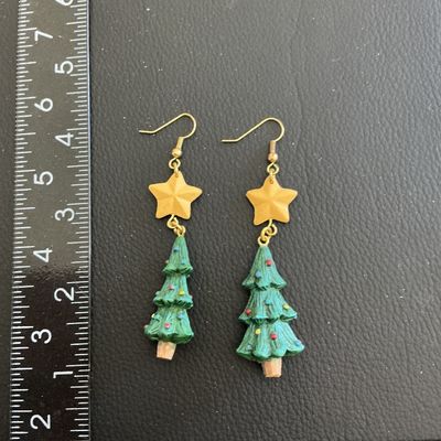 Sale Photo Thumbnail #85: Christmas fashion earrings 
Please see attached pictures