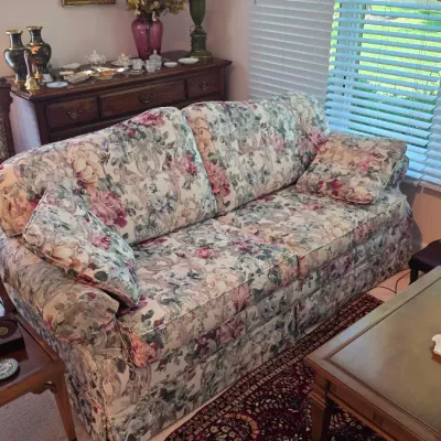 Sale Photo Thumbnail #139