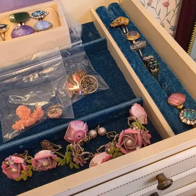 Sale Photo Thumbnail #182