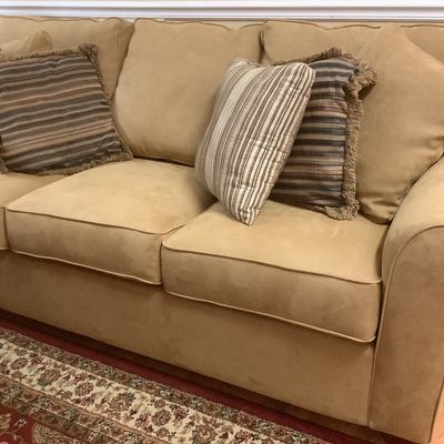 Sale Photo Thumbnail #42: $299 La-z-boy Sleeper sofa 