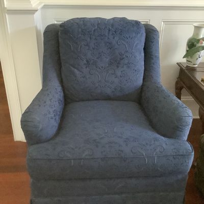 Sale Photo Thumbnail #97: $199 Sherrill navy blue chair 36"H 34"W 38"depth