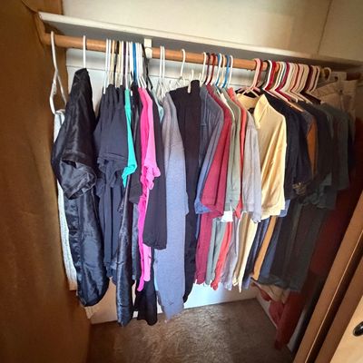 Sale Photo Thumbnail #127