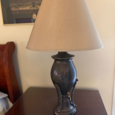 Sale Photo Thumbnail #14: 1 of 2 lamps in this setre