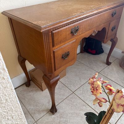 Sale Photo Thumbnail #15: Queen Anne siseboard
19 x42; 31” high
