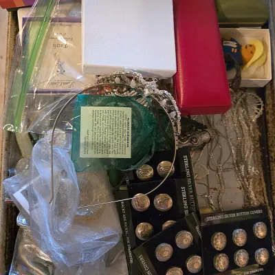 Sale Photo Thumbnail #153